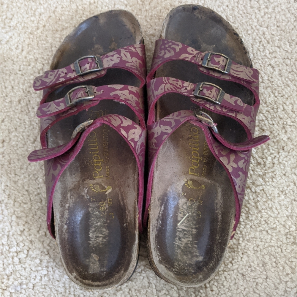 BirkenstocksPapillio Raspberry Gold Floral 3straps